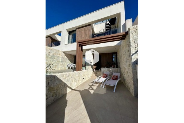 Resale - Chalet -
Dolores - Costa Blanca