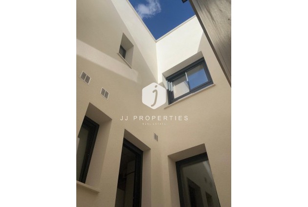 Resale - Chalet -
Dolores - Costa Blanca