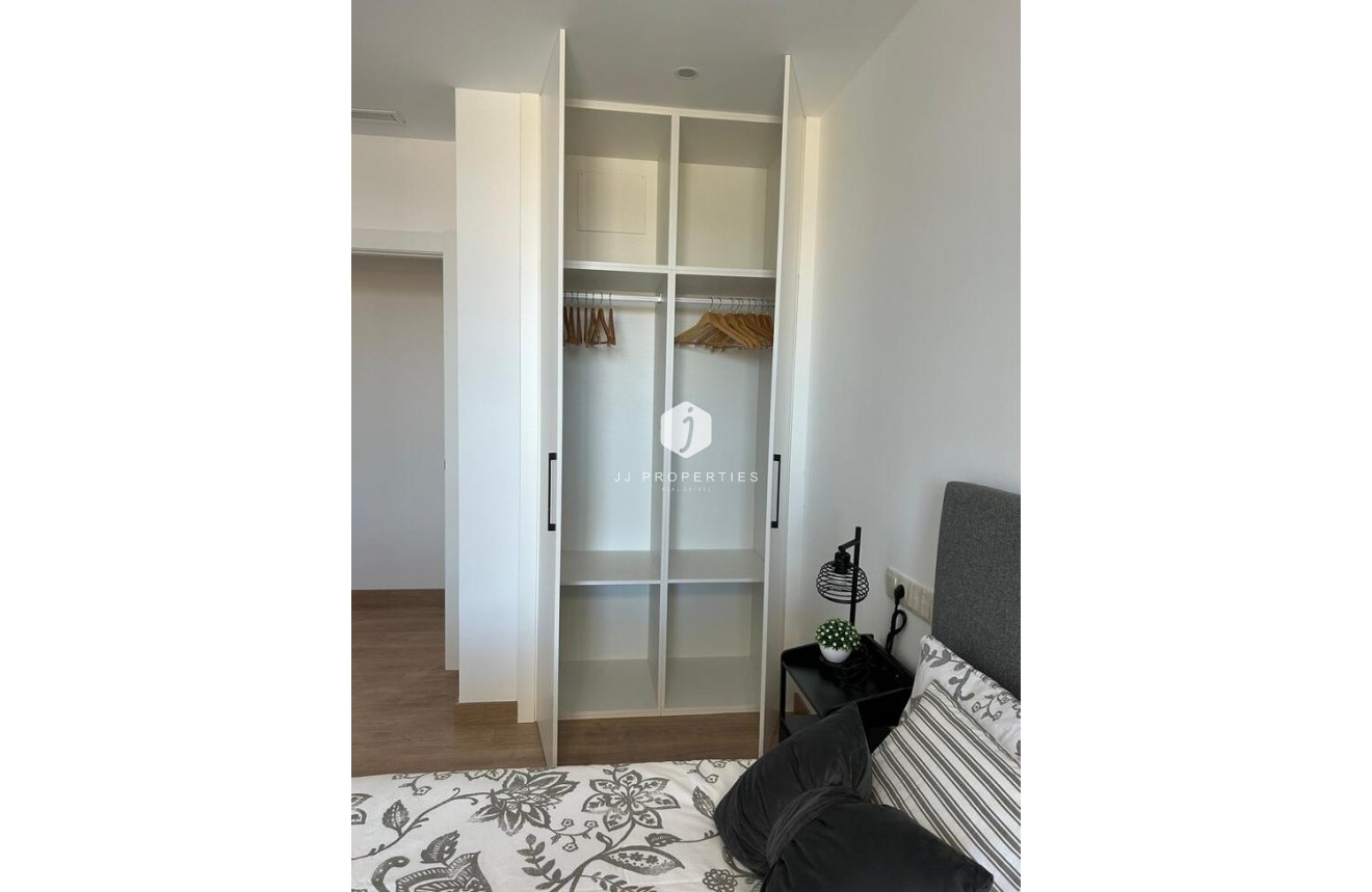 Resale - Chalet -
Dolores - Costa Blanca