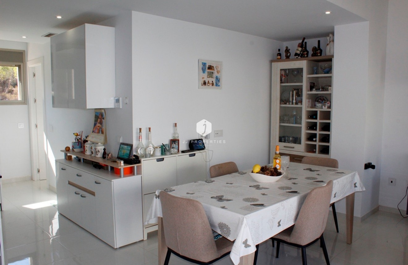 Resale - Villa -
San Miguel de Salinas - Inland