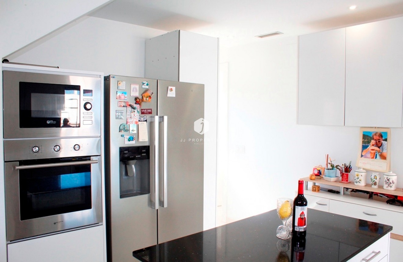 Resale - Villa -
San Miguel de Salinas - Inland