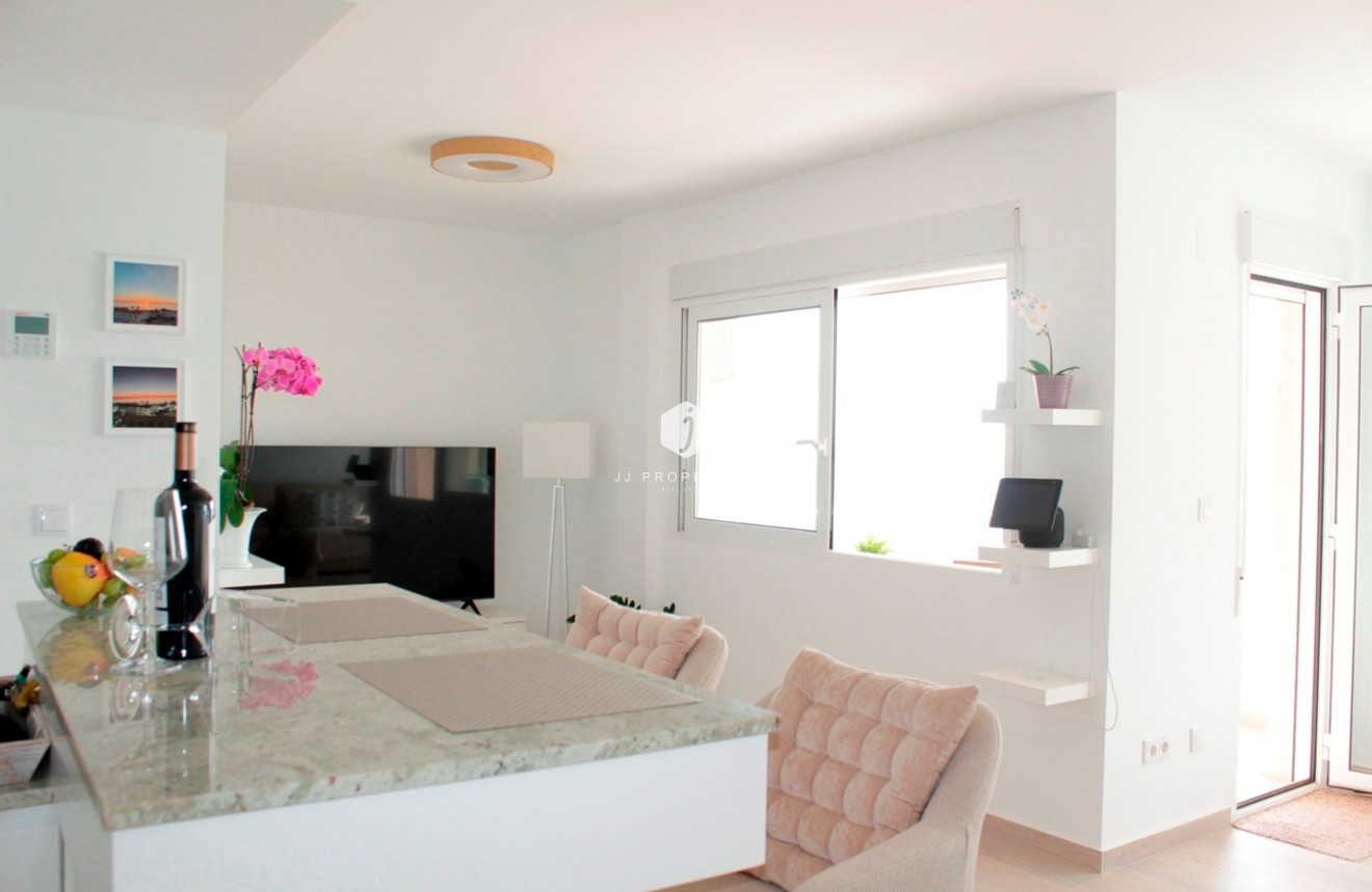 Resale - Apartment / flat -
Orihuela Costa - Costa Blanca