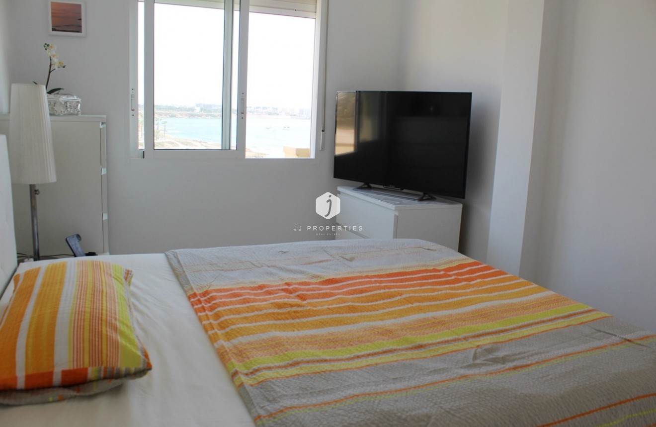 Resale - Apartment / flat -
Orihuela Costa - Costa Blanca