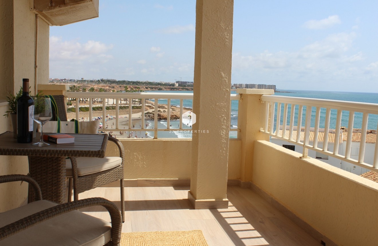 Resale - Apartment / flat -
Orihuela Costa - Costa Blanca