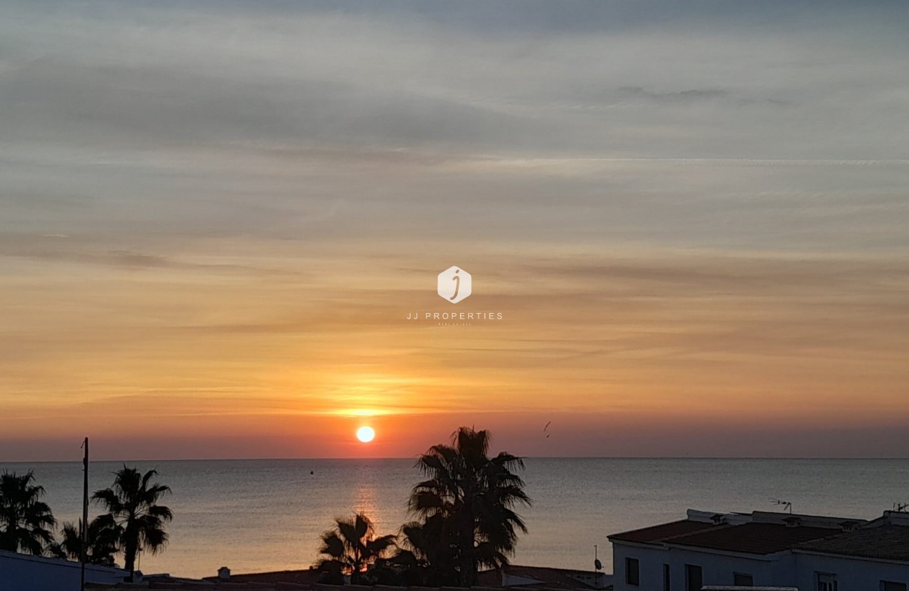 Resale - Apartment / flat -
Orihuela Costa - Costa Blanca