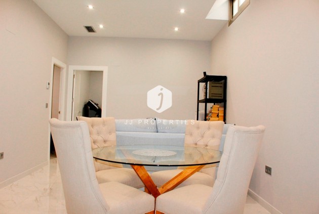 Resale - Villa -
Orihuela Costa - Costa Blanca