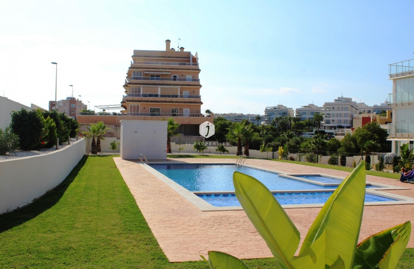 Segunda mano - Apartamento / piso -
Orihuela Costa - Costa Blanca