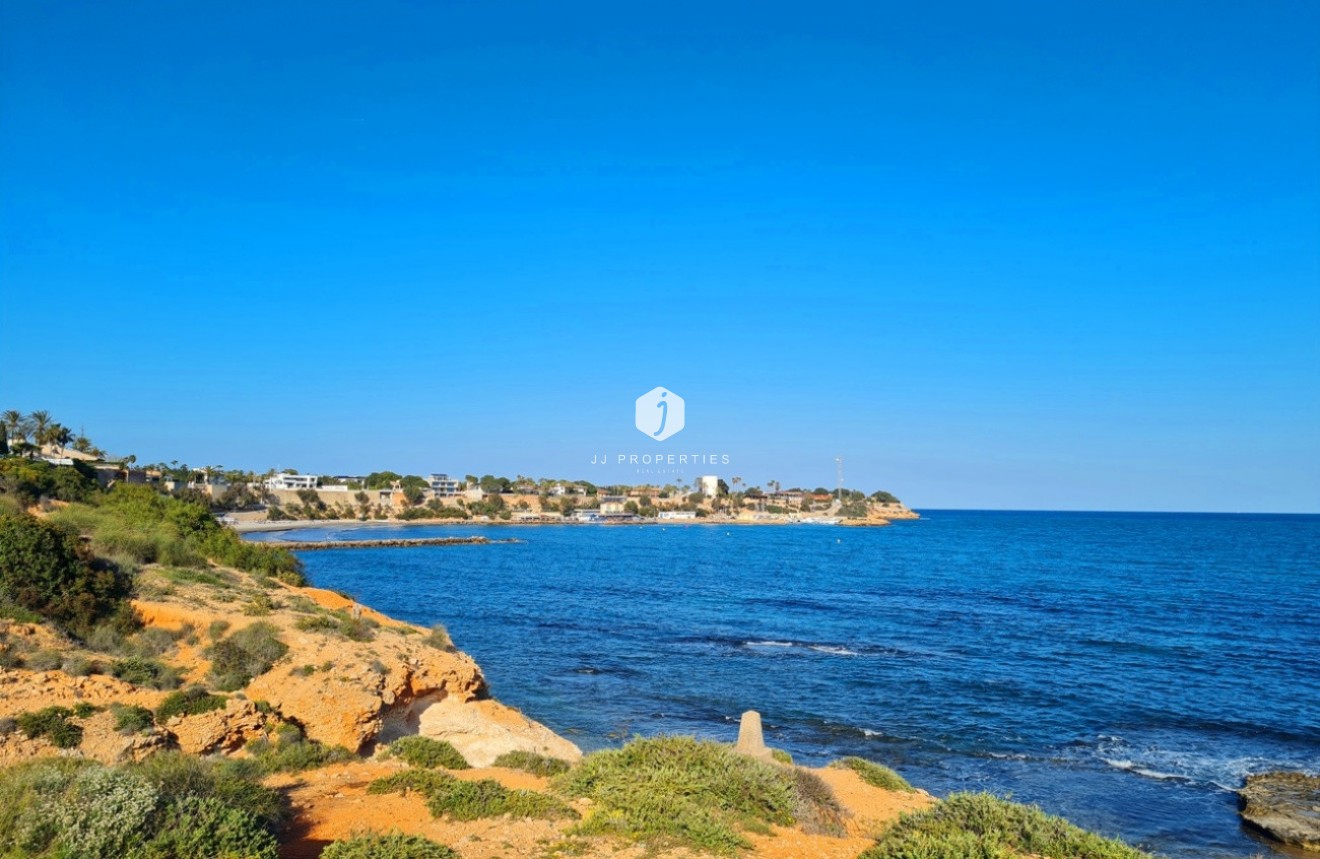 Resale - Apartment / flat -
Orihuela Costa - Costa Blanca