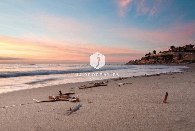 Resale - Apartment / flat -
Orihuela Costa - Costa Blanca