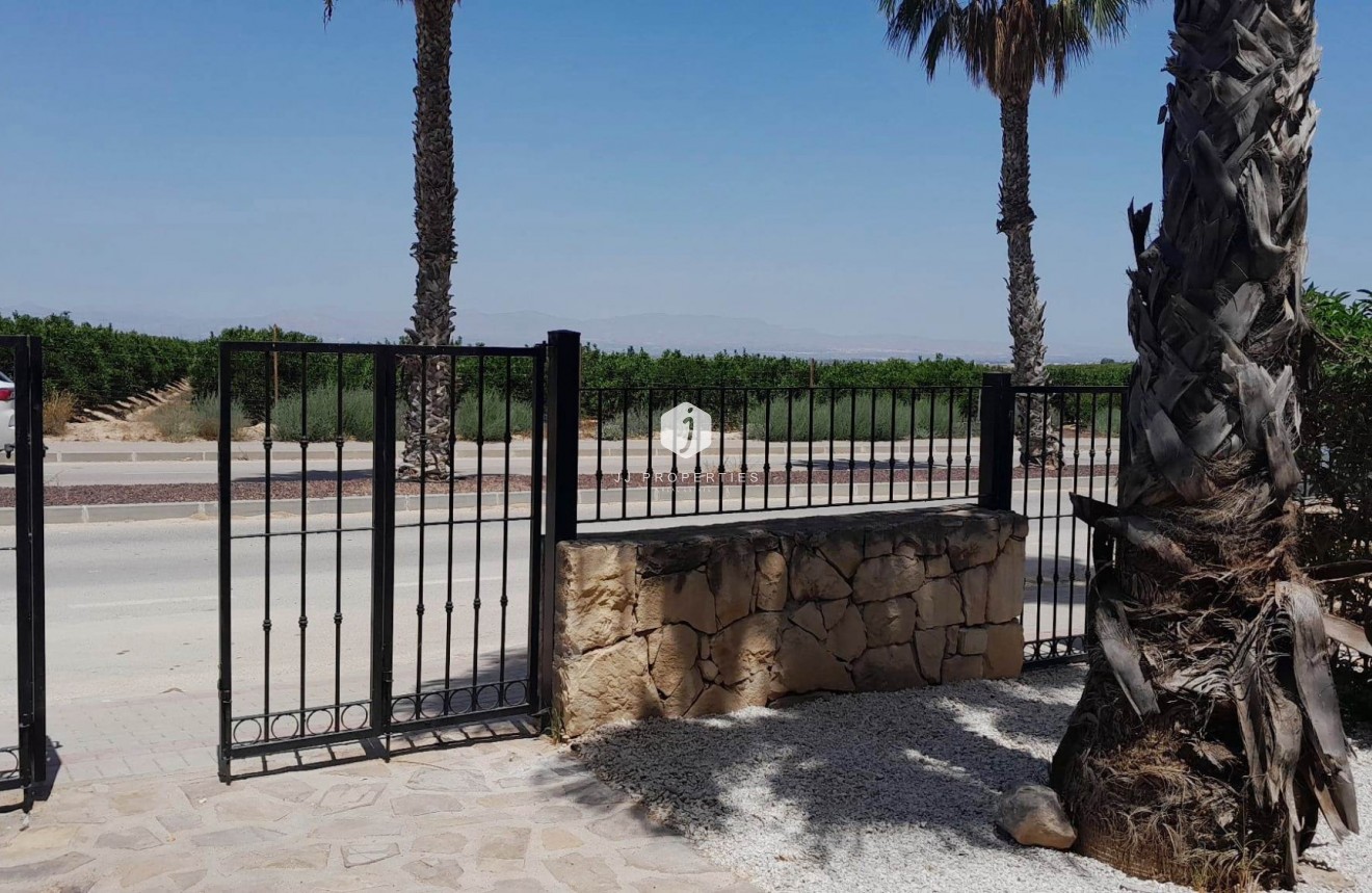 Resale - Villa -
Algorfa - Inland