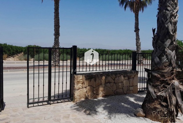 Resale - Villa -
Algorfa - Inland