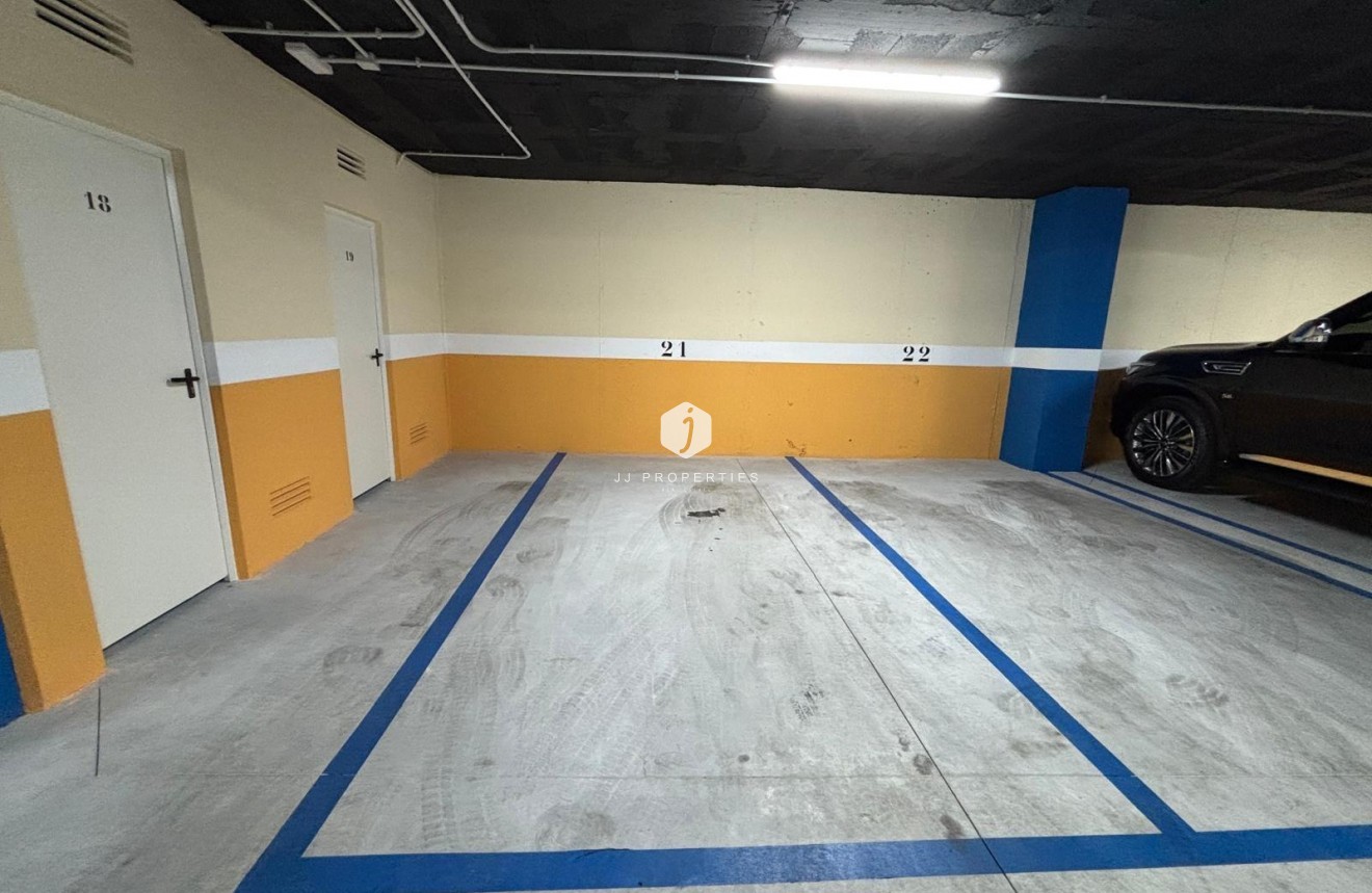 Resale - Apartment / flat -
Torrevieja - Estacion de autobuses