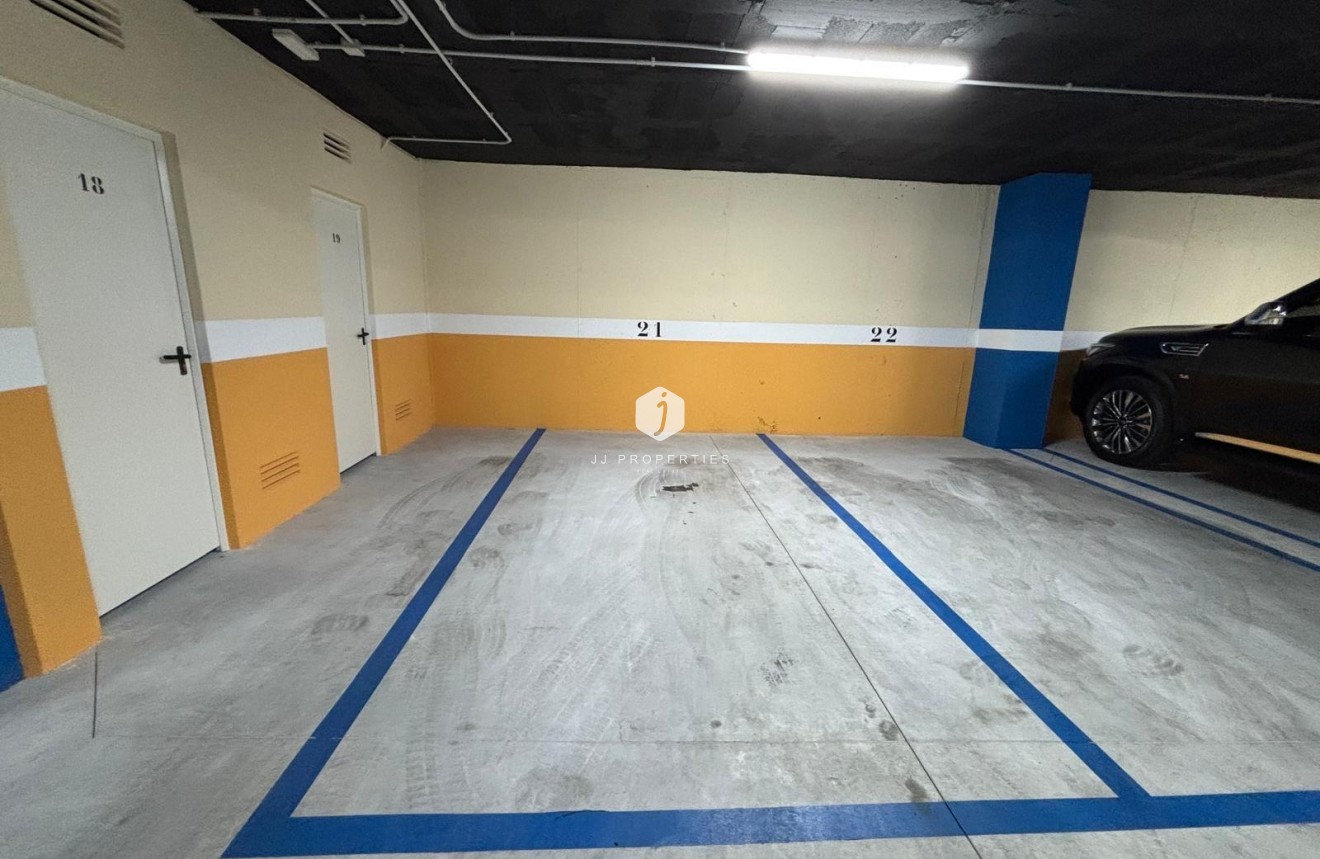 Resale - Apartment / flat -
Torrevieja - Estacion de autobuses