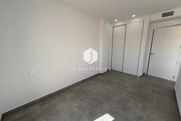 Resale - Apartment / flat -
Torrevieja - Estacion de autobuses