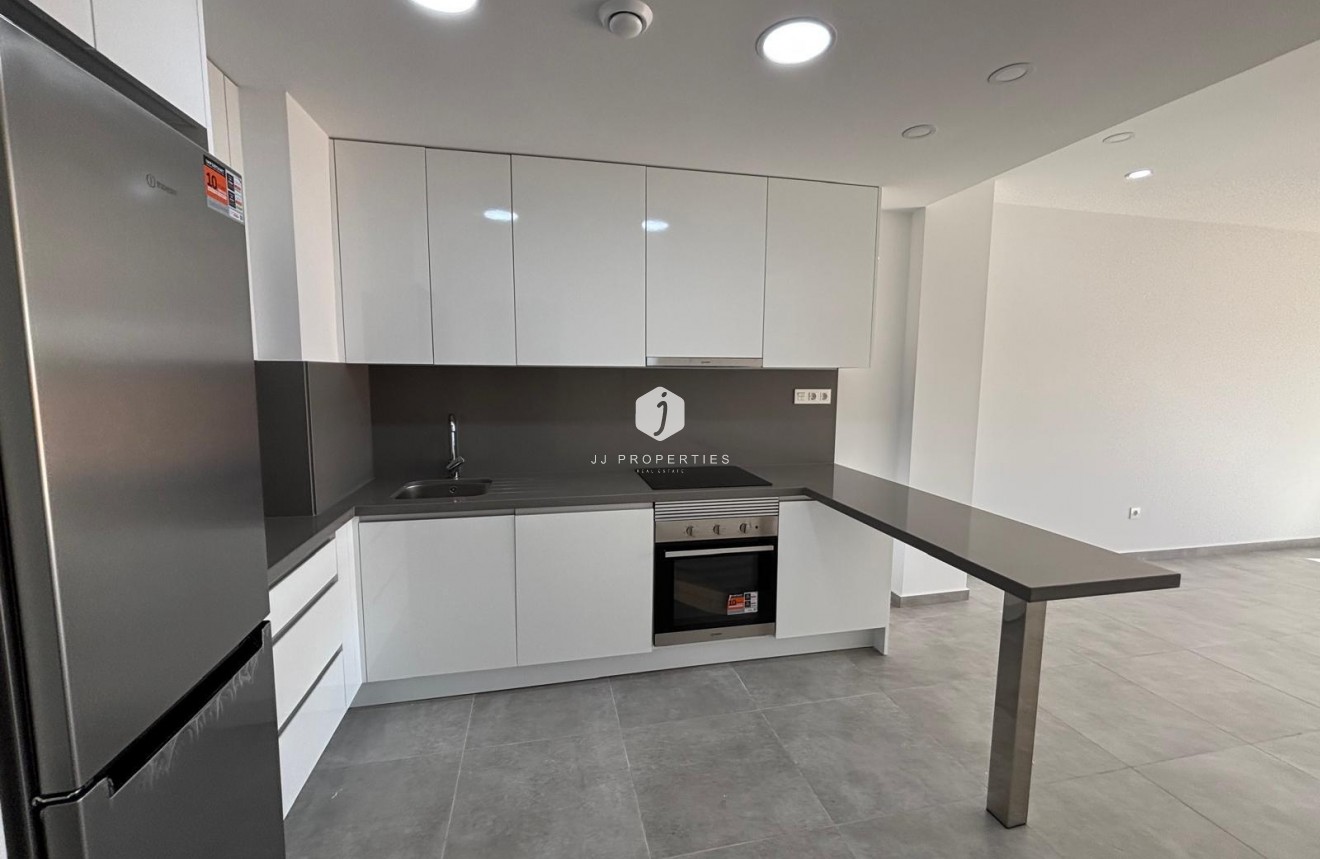 Resale - Apartment / flat -
Torrevieja - Estacion de autobuses