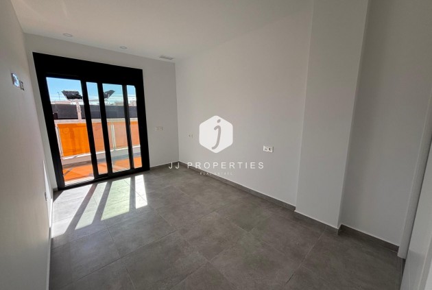 Resale - Apartment / flat -
Torrevieja - Estacion de autobuses