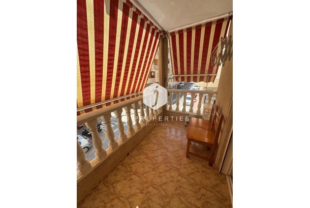 Resale - Apartment / flat -
Torrevieja - Habaneras