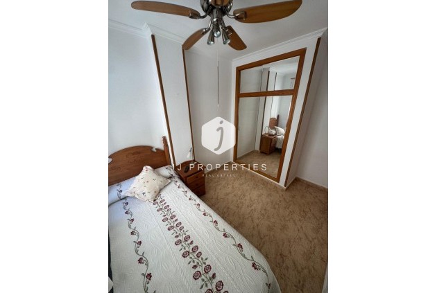 Resale - Apartment / flat -
Torrevieja - Habaneras