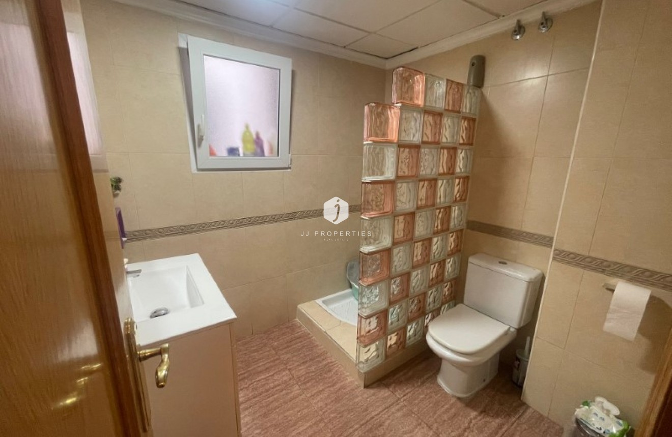 Resale - Apartment / flat -
Torrevieja - Costa Blanca