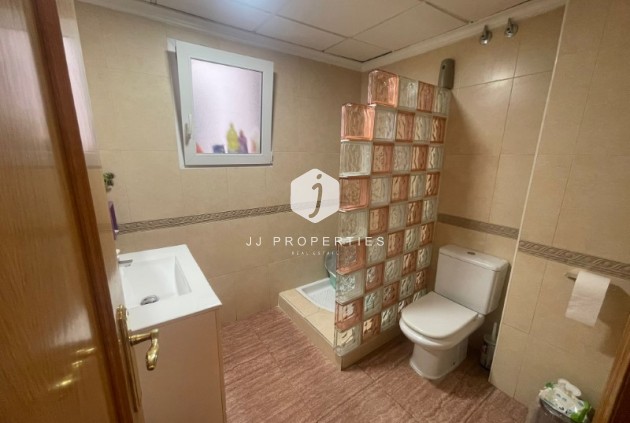 Resale - Apartment / flat -
Torrevieja - Costa Blanca