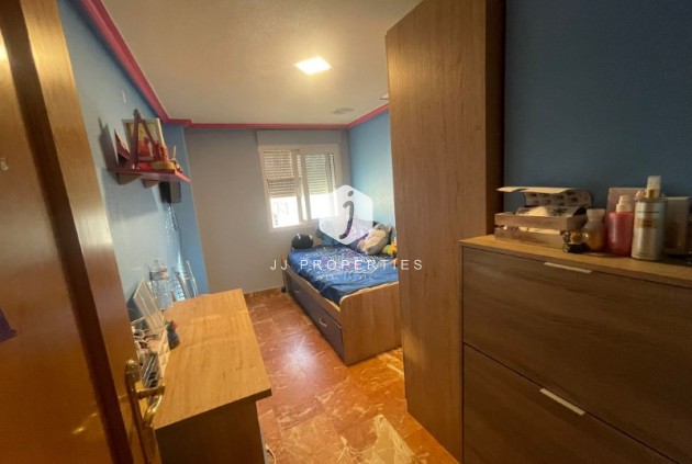 Resale - Apartment / flat -
Torrevieja - Costa Blanca