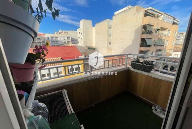 Resale - Apartment / flat -
Torrevieja - Costa Blanca