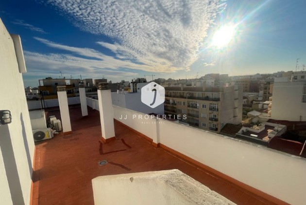 Resale - Apartment / flat -
Torrevieja - Costa Blanca
