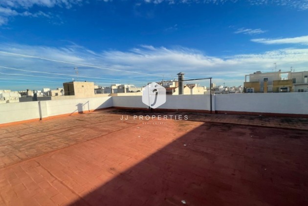 Resale - Apartment / flat -
Torrevieja - Costa Blanca