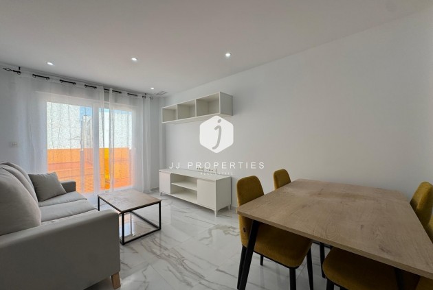 Resale - Apartment / flat -
Torrevieja - Centro