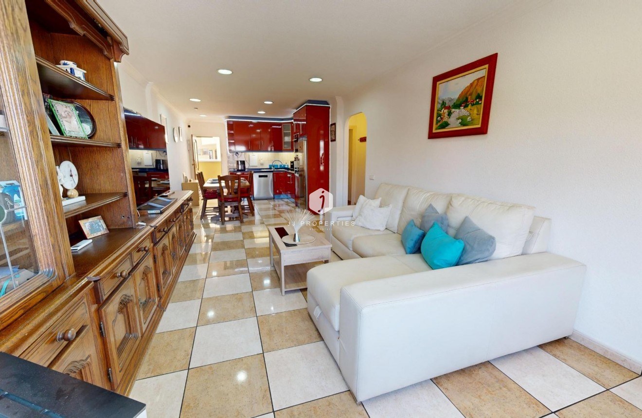 Resale - Apartment / flat -
Torrevieja - Puerto Deportivo Marina Salinas
