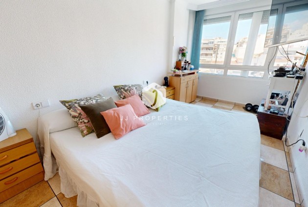 Resale - Apartment / flat -
Torrevieja - Puerto Deportivo Marina Salinas