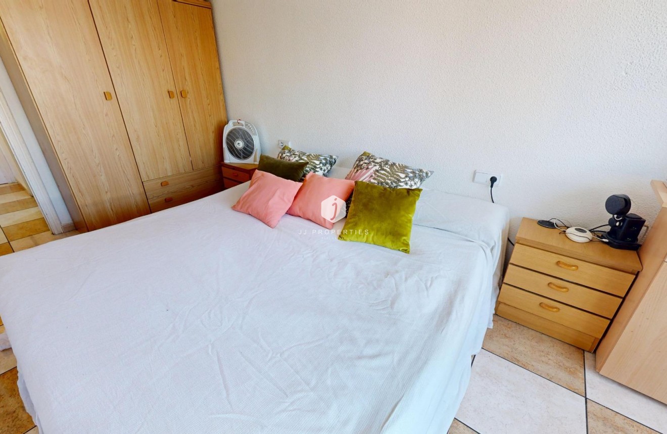 Resale - Apartment / flat -
Torrevieja - Puerto Deportivo Marina Salinas