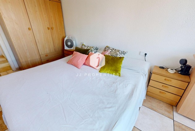 Resale - Apartment / flat -
Torrevieja - Puerto Deportivo Marina Salinas