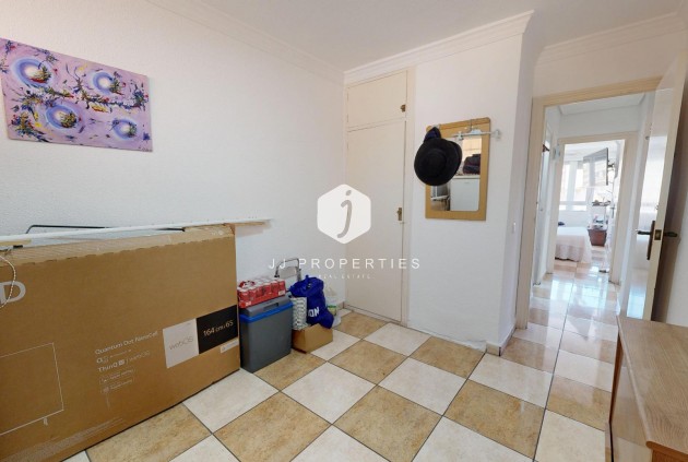 Resale - Apartment / flat -
Torrevieja - Puerto Deportivo Marina Salinas