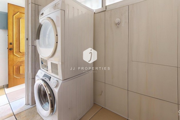 Resale - Apartment / flat -
Torrevieja - Puerto Deportivo Marina Salinas