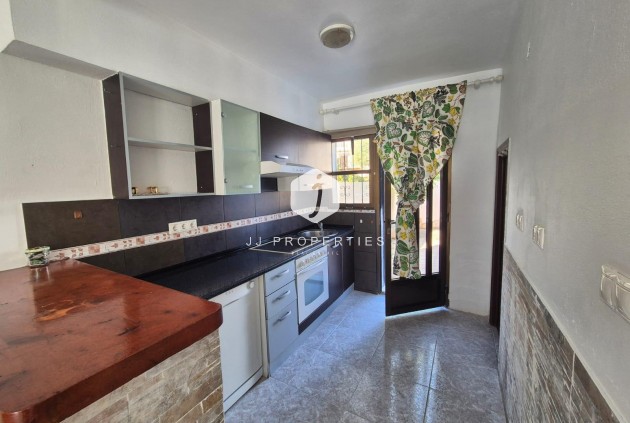 Resale - Chalet -
Torrevieja - Los Balcones