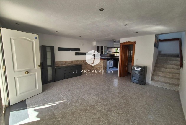 Resale - Chalet -
Torrevieja - Los Balcones