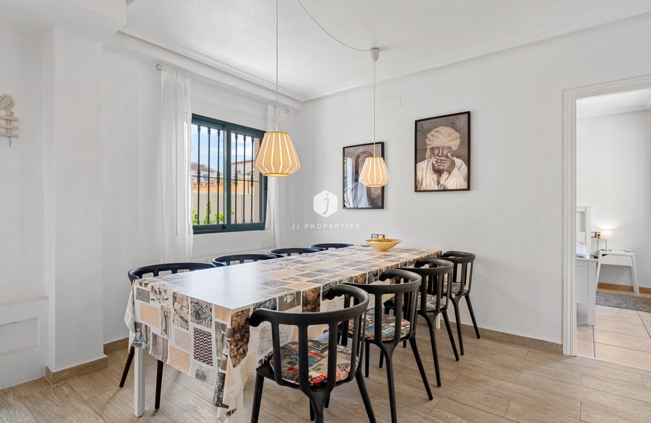 Resale - Villa -
Algorfa - Inland