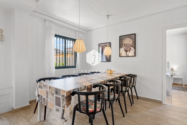 Resale - Villa -
Algorfa - Inland