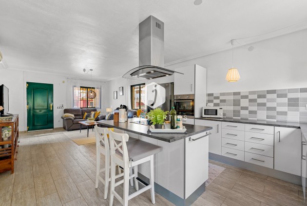 Resale - Villa -
Algorfa - Inland