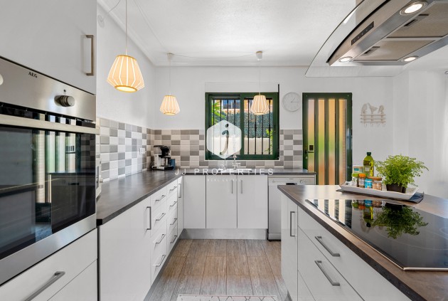 Resale - Villa -
Algorfa - Inland