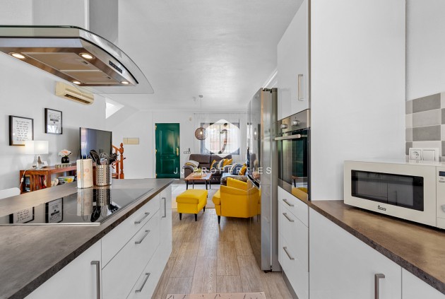 Resale - Villa -
Algorfa - Inland