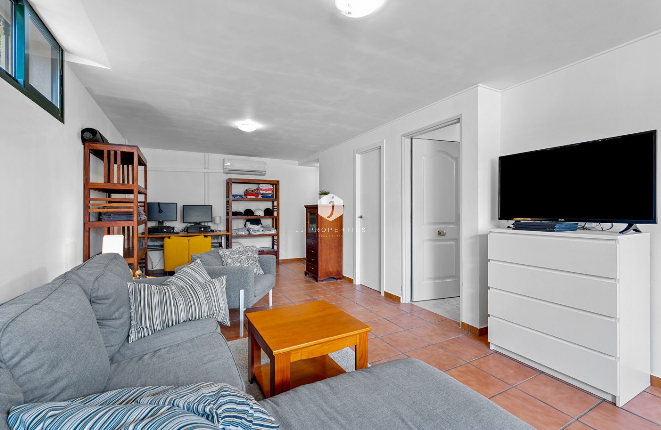 Resale - Villa -
Algorfa - Inland