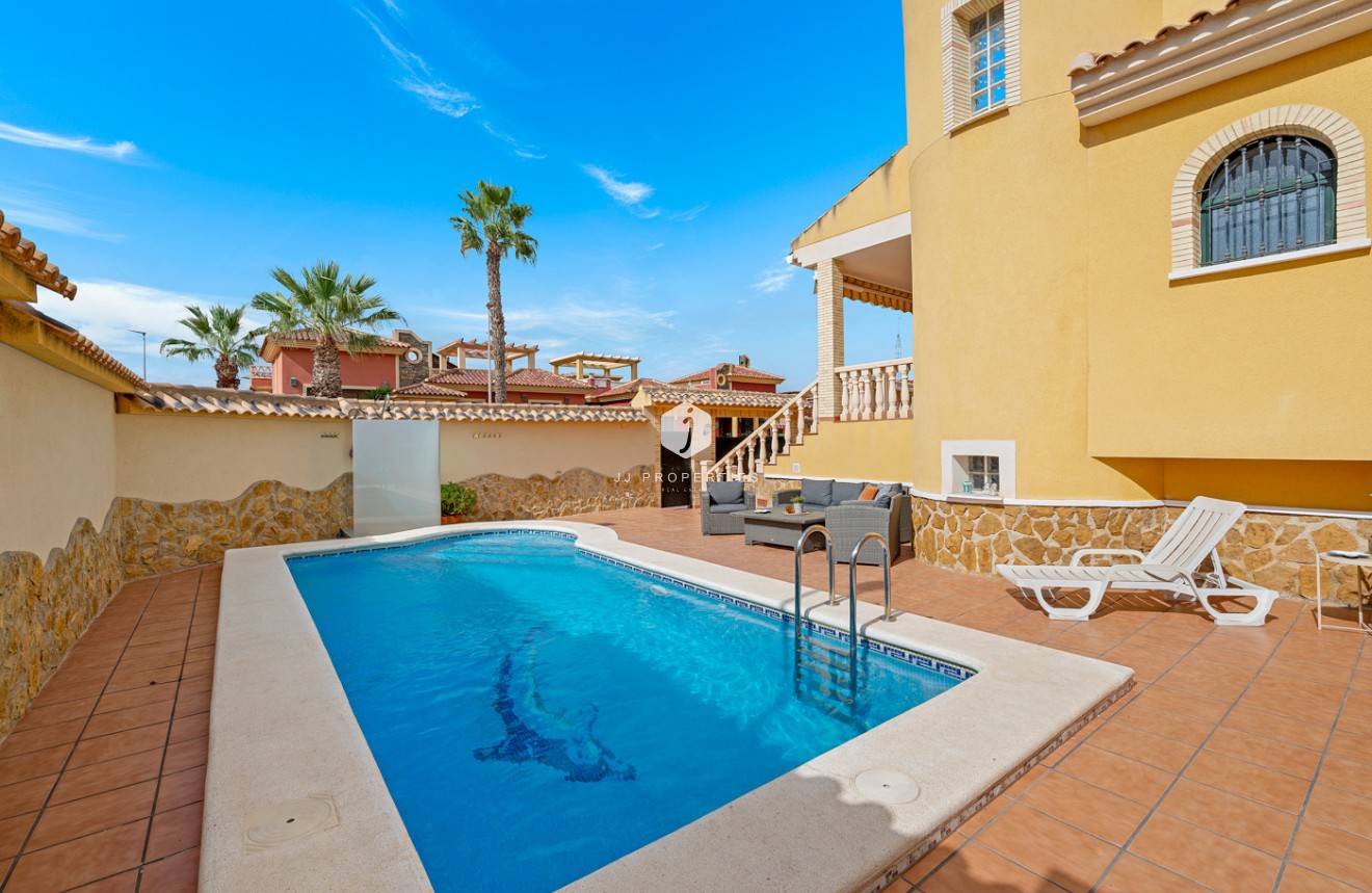 Resale - Villa -
Algorfa - Inland