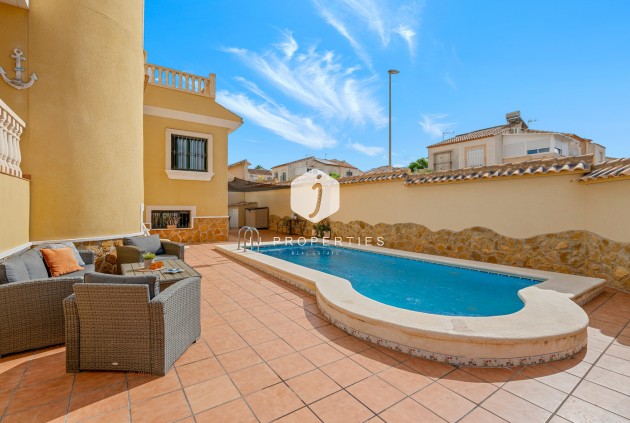 Resale - Villa -
Algorfa - Inland