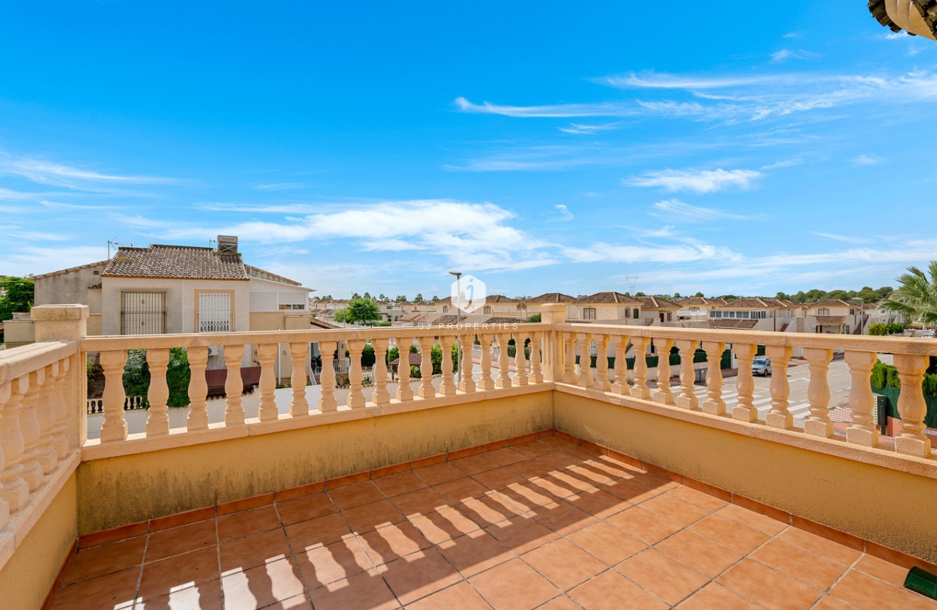 Resale - Villa -
Algorfa - Inland