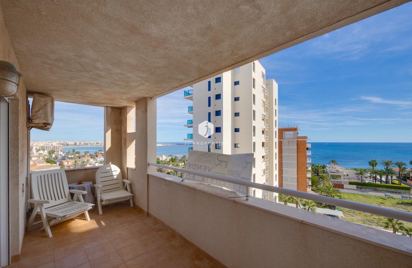 Resale - Apartment / flat -
Torrevieja - La veleta