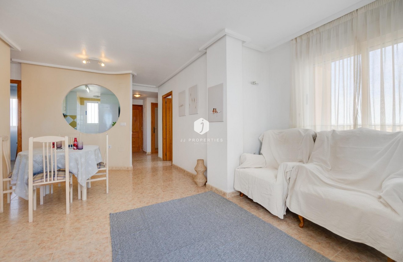 Resale - Apartment / flat -
Torrevieja - La veleta