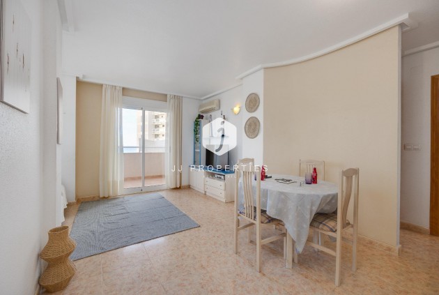 Resale - Apartment / flat -
Torrevieja - La veleta
