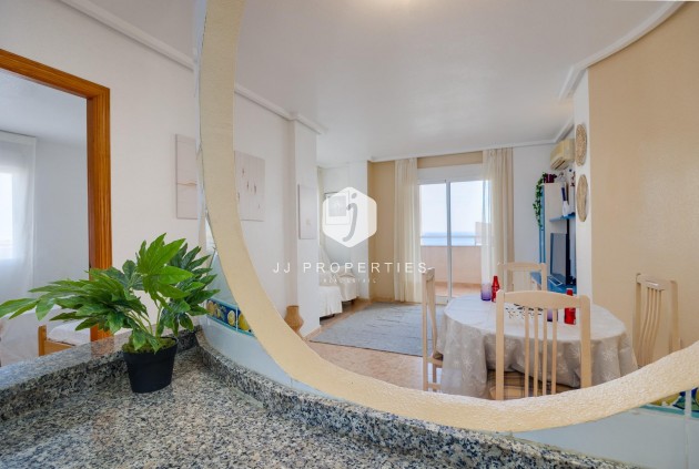 Resale - Apartment / flat -
Torrevieja - La veleta